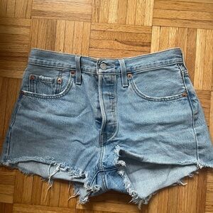 Levi’s Classic Blue Denim Women's Shorts 501